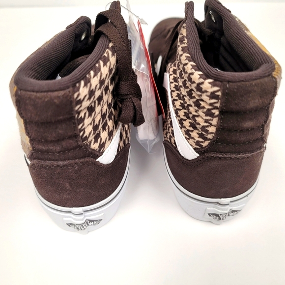 Brown Off The Wall Vans - Picture 2 of 5